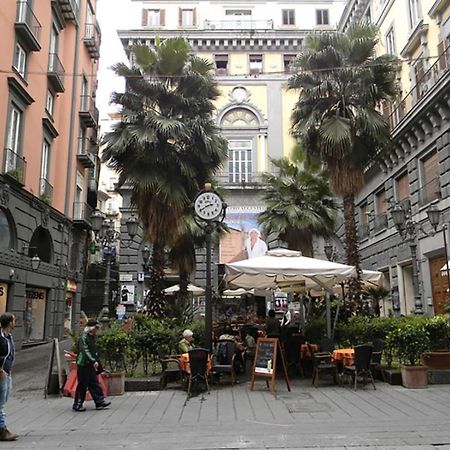 Casa Vacanze Napoli Centro Carmen & Sara Ngoại thất bức ảnh