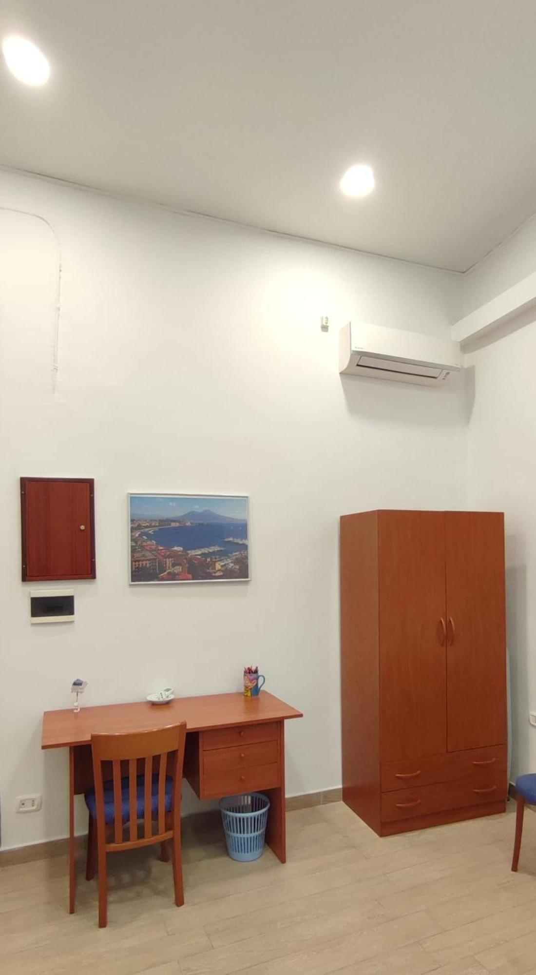 Casa Vacanze Napoli Centro Carmen & Sara Ngoại thất bức ảnh